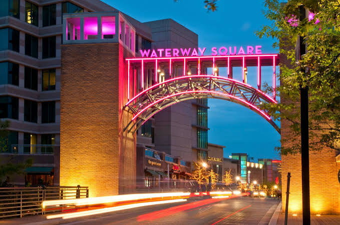 The Woodlands Waterway in Montgomery County &mdash; family law attorney serving The Woodlands, TX